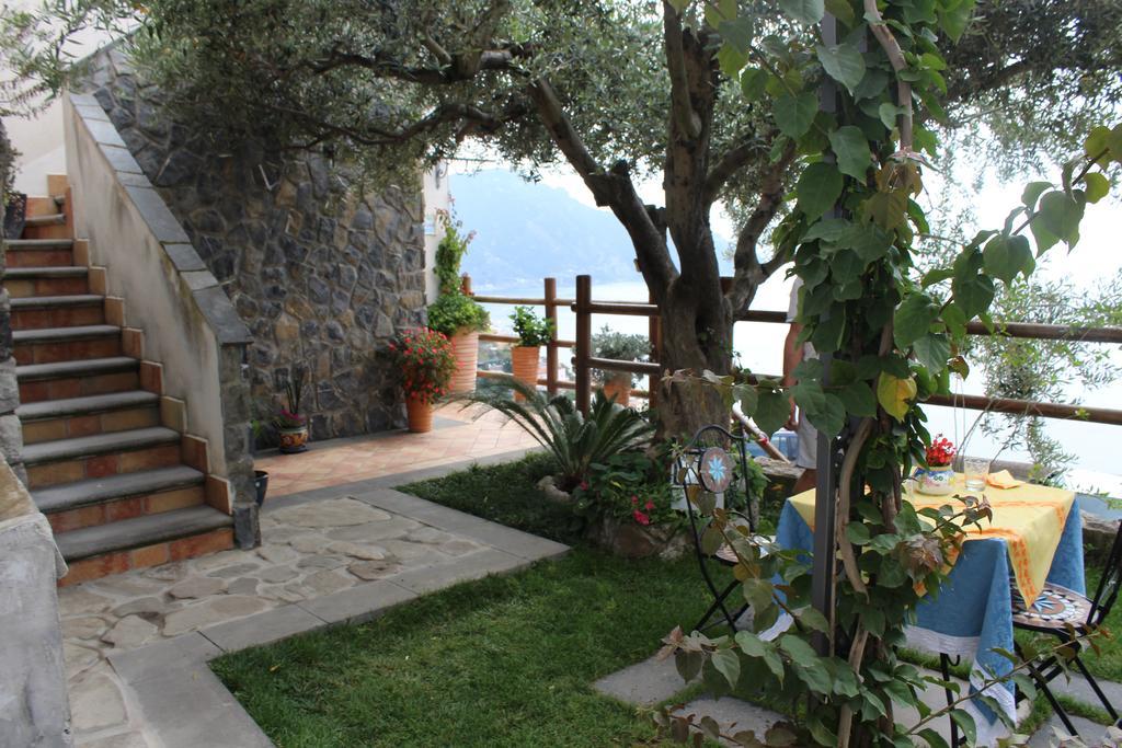 Bed and Breakfast World Center Амальфи Экстерьер фото