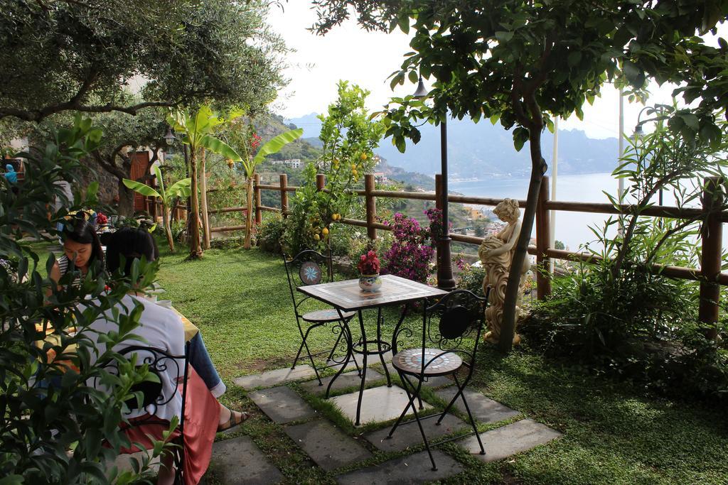 Bed and Breakfast World Center Амальфи Экстерьер фото